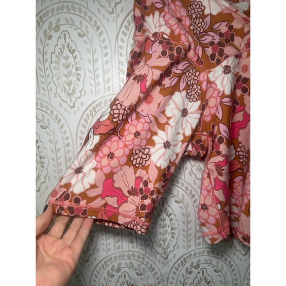 Aerie OFFLINE Floral Bike Shorts Brown Pink White Retro Yoga Athletic S - Picture 4 of 11